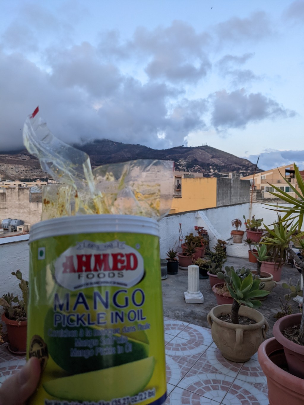 Guide for eating in Sicily as a lactose intolerant person and IBS&nbsp;sufferer.